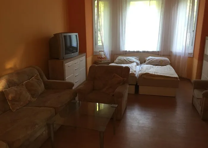 Pálma Pensión 4*